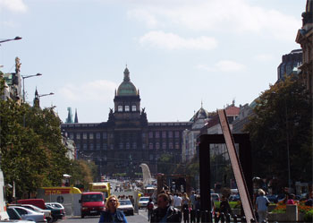Nationalmuseet vid Vaclavplatsen i Prag Nationalmuseet vid Vaclavplatsen i Prag